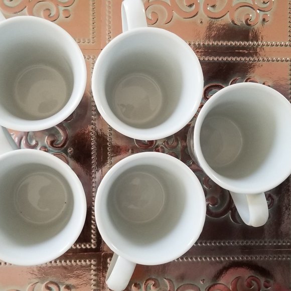 Corelle Embossed Bella Faenza 10 oz Porcelain mug set of 5 - Picture 4 of 6